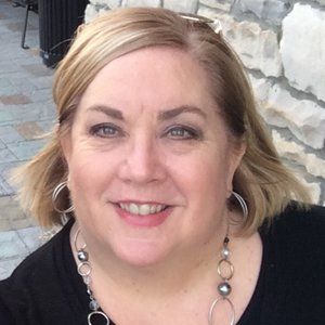 Meet your Posher, Valerie